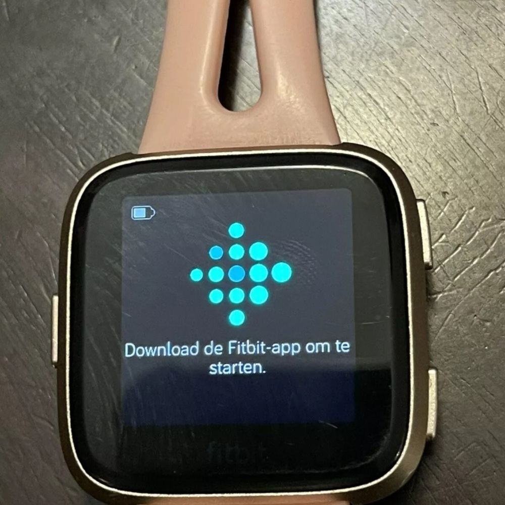 Fitbit Versa - image 8